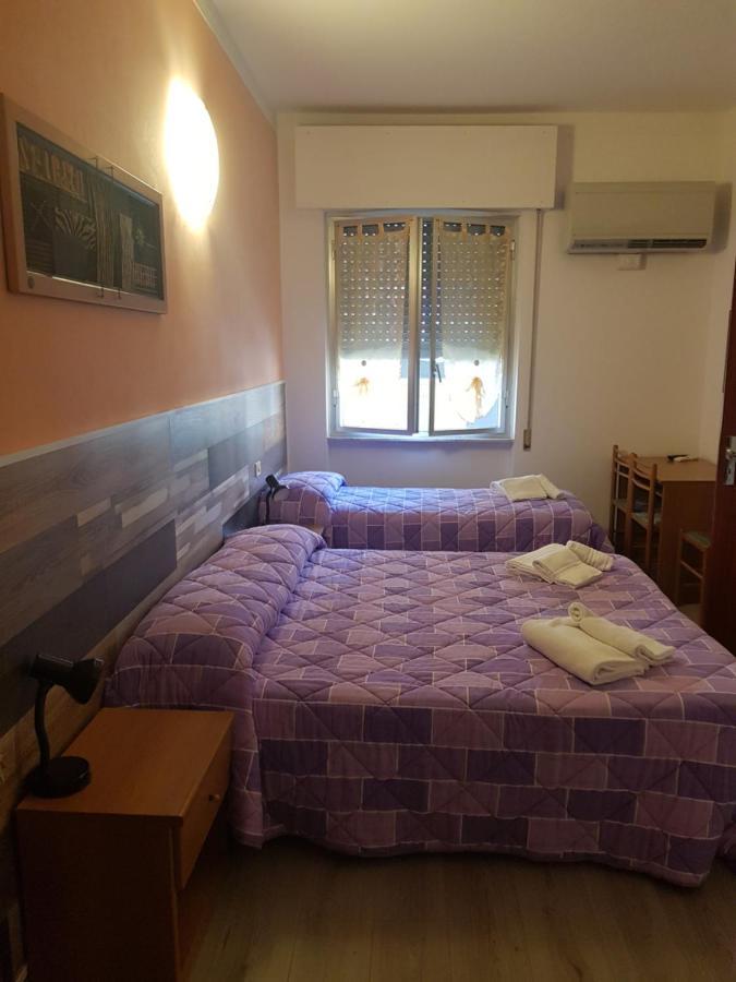 Hotel La Torre Cogoleto Luaran gambar