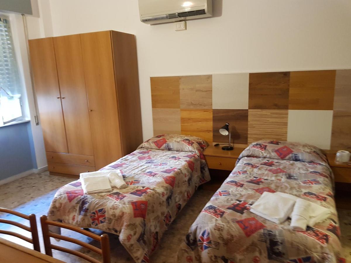 Hotel La Torre Cogoleto Luaran gambar