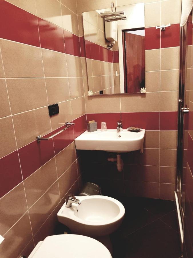 Hotel La Torre Cogoleto Luaran gambar